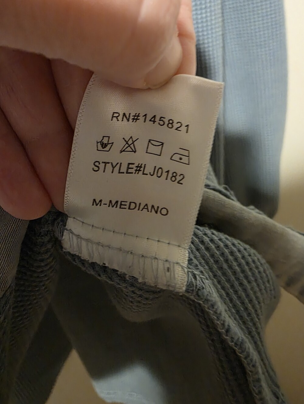 Listicle Shacket - Picture 4 of 6